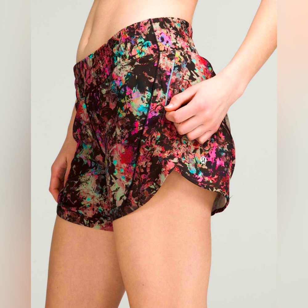 Lululemon Track That Short 5'' Stencil Blossom RARE color